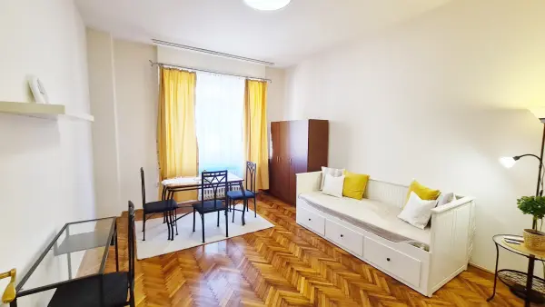 Kiadó téglalakás, Budapest, VII. kerület 1 szoba 28 m² 200 E Ft/hó